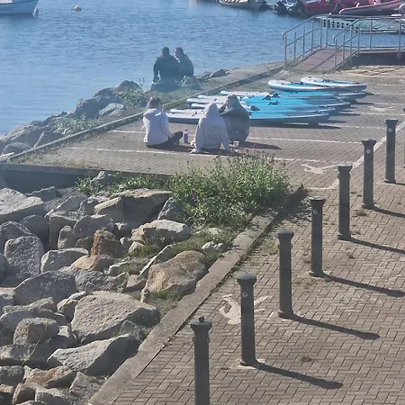 아파트 South Dublin Apartment -Sea Front -Dun-Laoghaire *