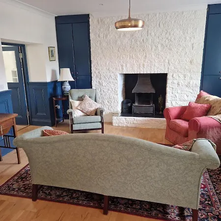 South Dublin Apartment -Sea Front -Dun-Laoghaire *